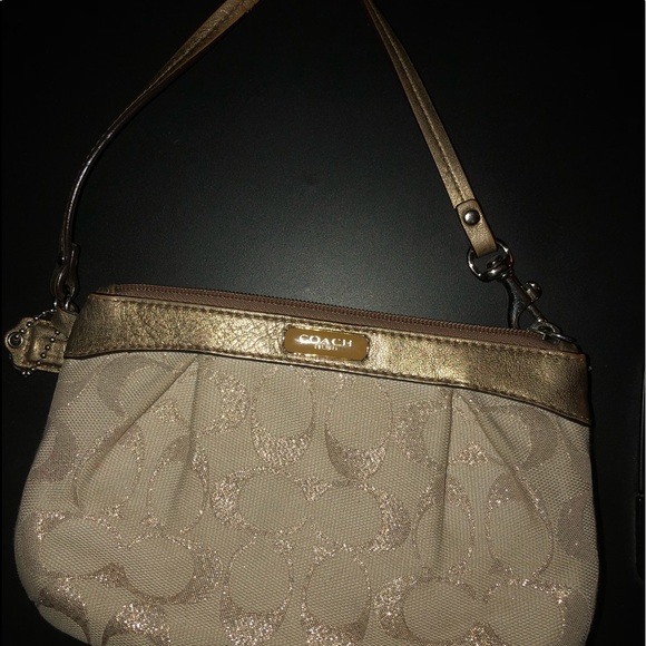 Coach Wristlet - Picture 1 of 3